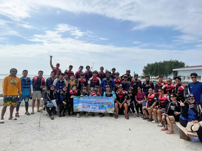 customer-cv-pulau-seribu-jaya-pulauseributravel (1)
